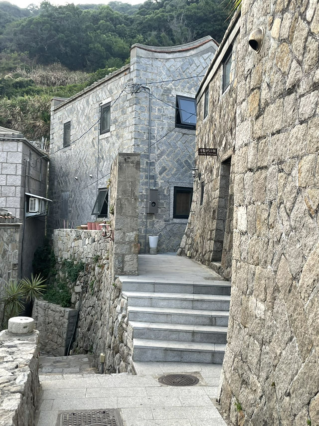 馬祖北竿｜芹壁家適民宿早餐：海風、石屋與在地滋味的清晨時光