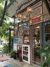 คาเฟ่มู้ดดี ลำลูกกาาาาา