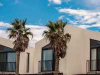 Modern Elegance and Exceptional Comfort
