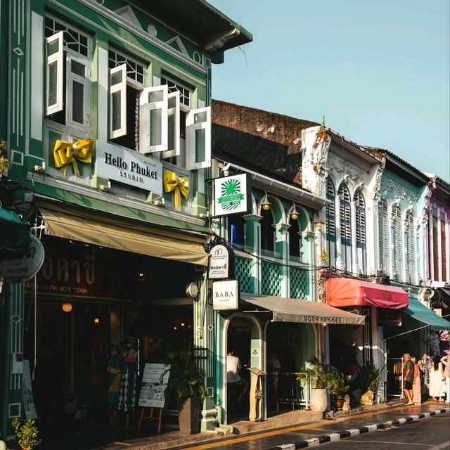 🏖️ Phuket 3–4 Day Itinerary: Beaches, Old Town & Island Adventures