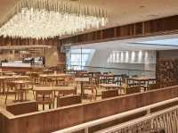 🍽️ Changi Airport: A Global Foodie Destination! 🇸🇬✈️