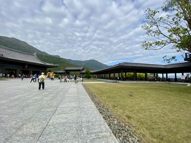 香港慈山寺✨ 感受天然與文化合一寺院 ❤️🙏🏻 香港慈山寺✨ 感受天然與文化合一寺院 ❤️🙏🏻