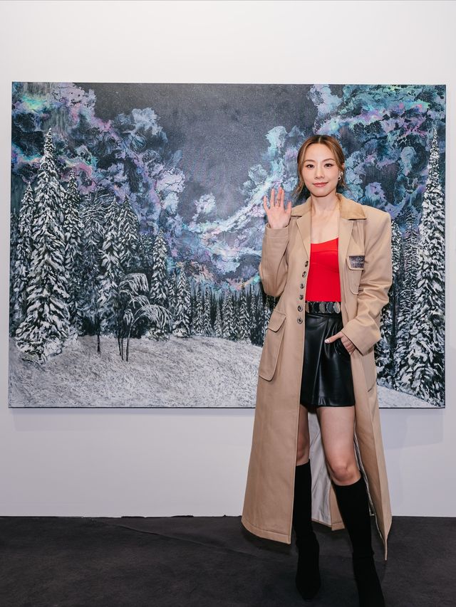 Stephy 鄧麗欣1️⃣首個🎨個人畫展