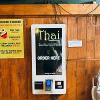 อิ่มเหมือนอยู่บ้านที่ Moodie Foodie Thai Newmarket