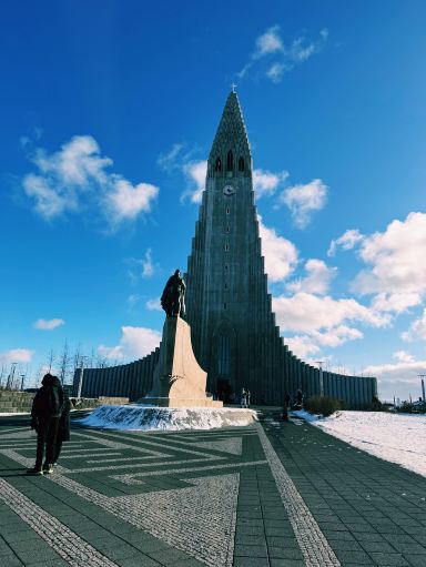 Hallgrímskirkja, Reykjavik's most iconic Icelandic landmark | Trip