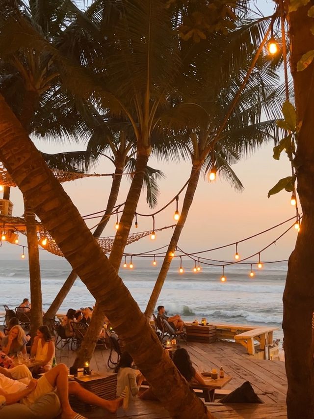 멋진 오션뷰에🌊 노을은🌅 덤! 낮과 밤까지 아름다운 바다보고 힐링하기 발리 라브리사