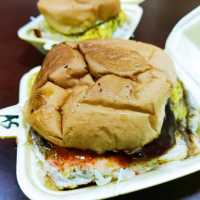 Kak Long 'Ramly' Burger Cemerlang