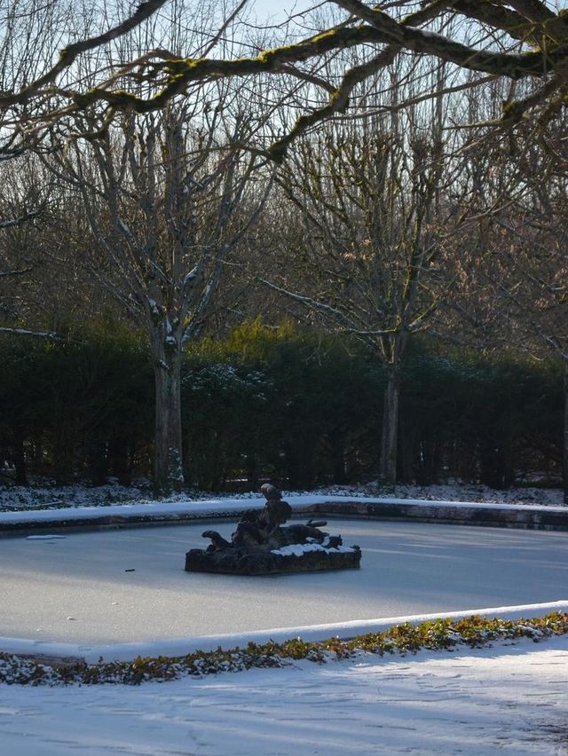 Grand Trianon Gardens: A Winter Wonderland ❄️