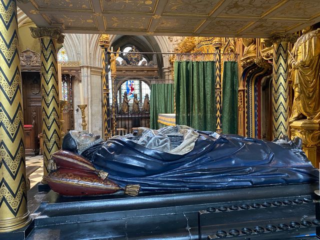 Reflective Visit to Southwark Cathedral ⛪🌿