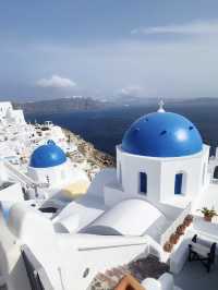 Group trip to Santorini 🇬🇷