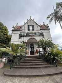 The palace at the heart of the gardens 