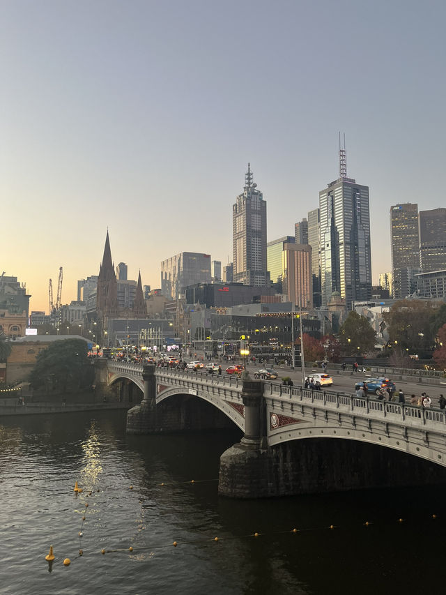 Beyond the Skyline: A Melbourne Escape Like No Other" 
