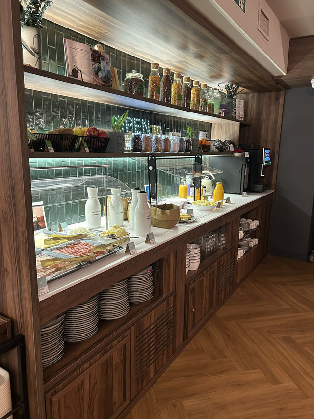 Simple but comfortable stay at ibis Styles Madrid Centro Maravillas