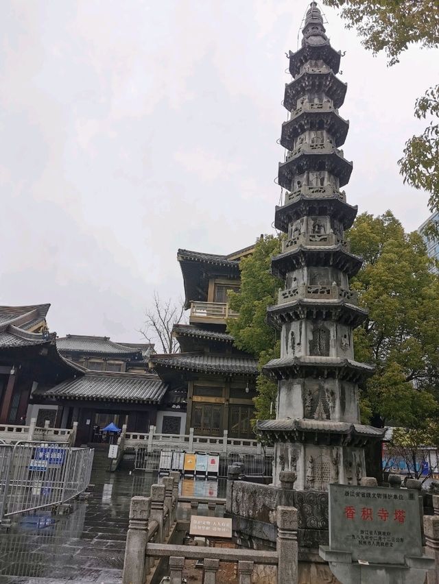 Charming Buddhist Temple with Unique Copper Architecture- Xiangji Temple
