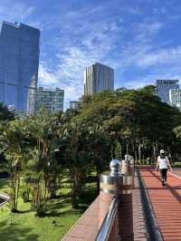 Awesome Pavilion KLCC, Park and all around Kuala Lumpur !
