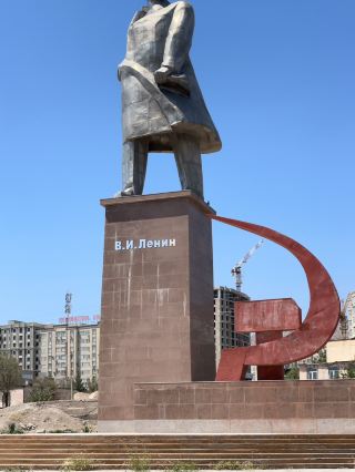 후잔트의 소련 비밀과 재미있는 코너를 발견하세요