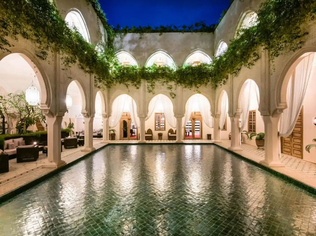 Magic of Marrakech ✨: Get Lost (Happily!) in Vibrant Souks & Secret Gardens of the Red City!