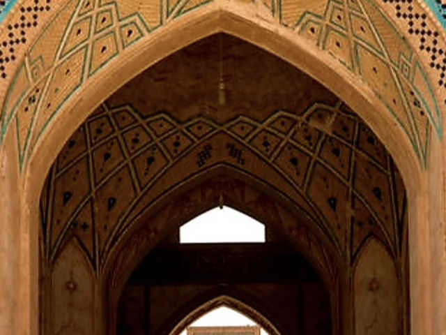 Amir Chakhmaq Complex – A Timeless Masterpiece of Yazd 🕌✨