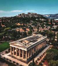 For over 2000 years, what has the Acropolis of Athens been through? Is it one of the New Seven Wonders of the World?