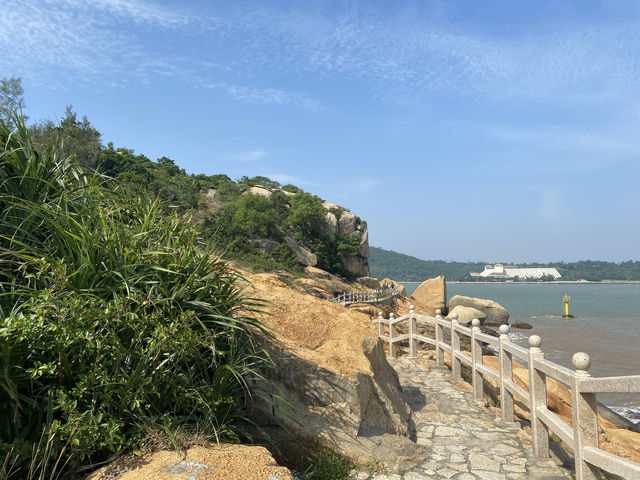 澳門黑沙灘 | 集齊龍爪角海岸徑晴空與海風