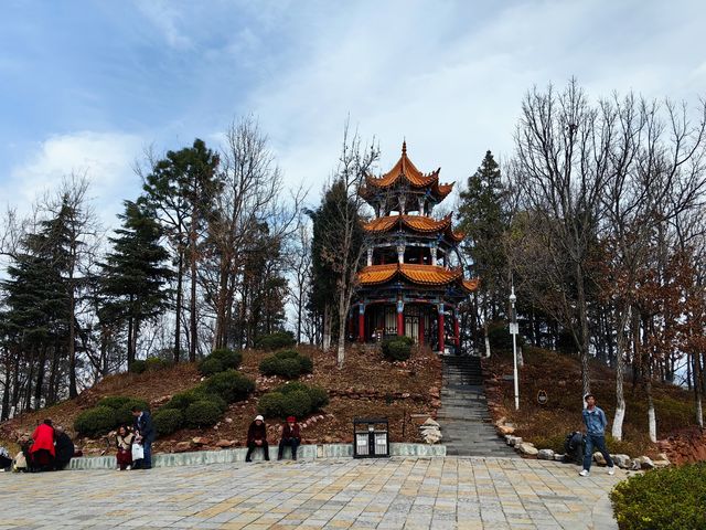 曲靖寥廓公園風景美