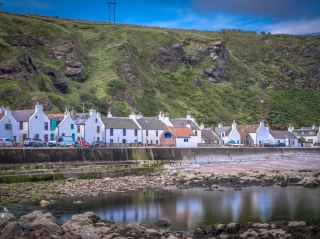 A Beautiful Scottish Village!