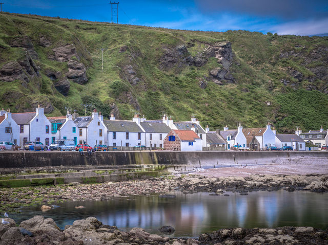 A Beautiful Scottish Village!