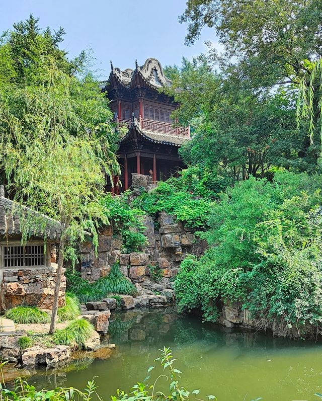 和朋友看景點吃美食  如皋水繪園。