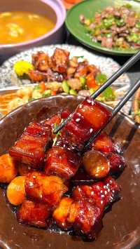 發現魔都美食寶藏餐廳，手把手帶你品嚐。