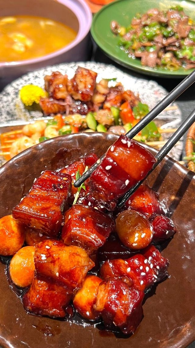 發現魔都美食寶藏餐廳，手把手帶你品嚐。