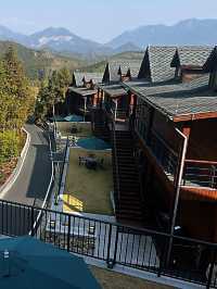 住進現實版綠野仙蹤被森林環抱的溫泉酒店