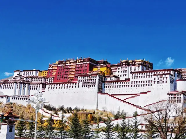 Potala Palace | A Heavenly Palace on Earth
