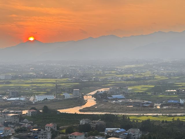 偶遇低莊