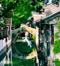 雨巷擔遮嘅姑娘，比水墨畫更溫柔，