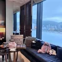 救命！這家酒店直接讓我想長住香港！！🇭🇰躺擼維港夜景也太幸福了吧💥
