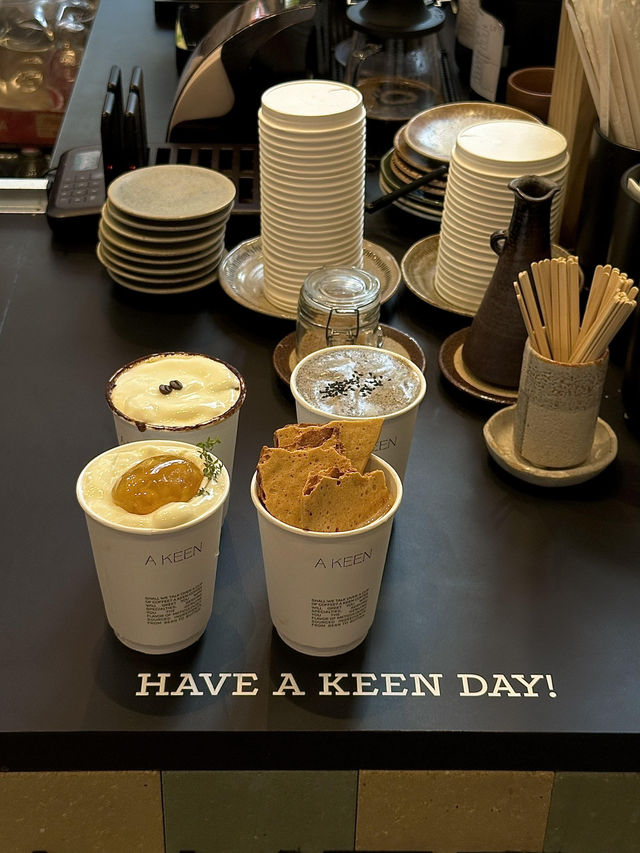 曼谷必喝！黄油小熊旁的宝藏飲品店A KEEN HOUSE