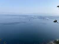 抚仙湖，展開一場湖光山色的浪漫之旅。