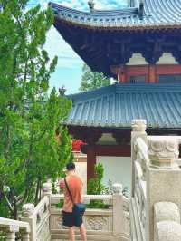 《徑山寺——深山藏古寺，鐘聲入梵音》