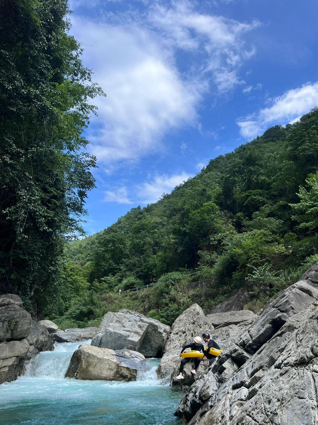 💧被這片「玻璃水」驚艷到！貴州遵義激流初體驗💦