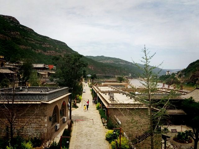 24-Hour Exploration of Yan'an: A Cultural Odyssey