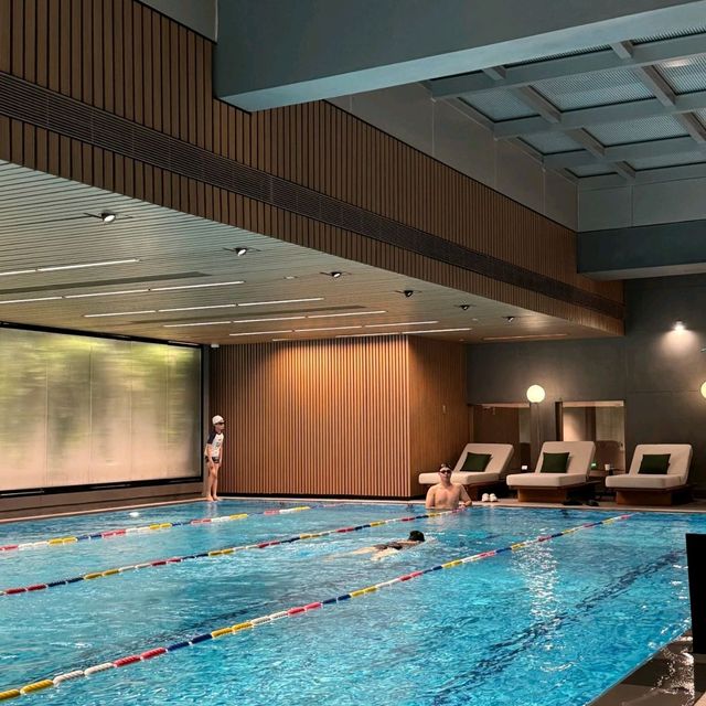 深圳前海jen酒店泳池美到心顫！游一次就淪陷🏊‍♀️