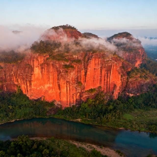 《韶關：嶺南古韻與自然奇觀的完美交融》