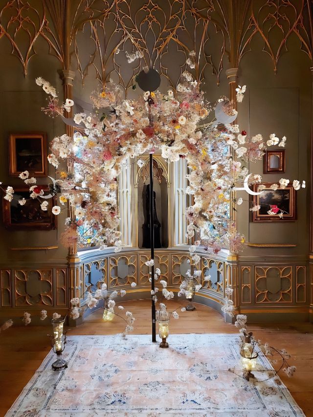 倫敦草莓山莊：像走進愛麗絲的童話秘境