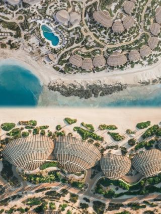 The Saudi top luxury hotel built with 800 billion, breathtakingly beautiful