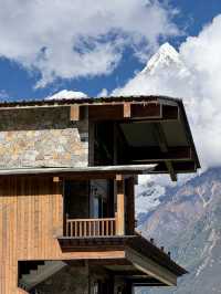 南迦巴瓦封神體驗！松贊山居把雪山搬進房間