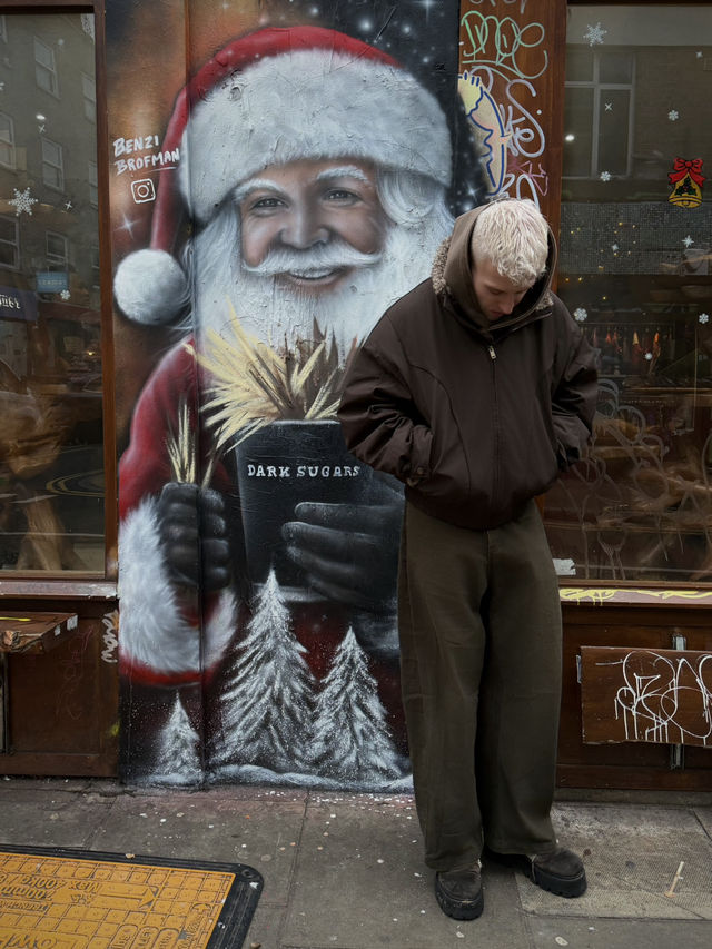 Christmas in London: Lights, Markets, and Timeless Streets ✨🎄