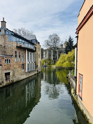 Cambridge, the embodiment of stories