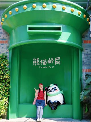 First stop in Chengdu! Start with this panda🐼 citywalk.