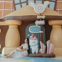 คาเฟ่ธีมหมู่บ้านขนมหวาน สวยดั่งเทพนิยาย