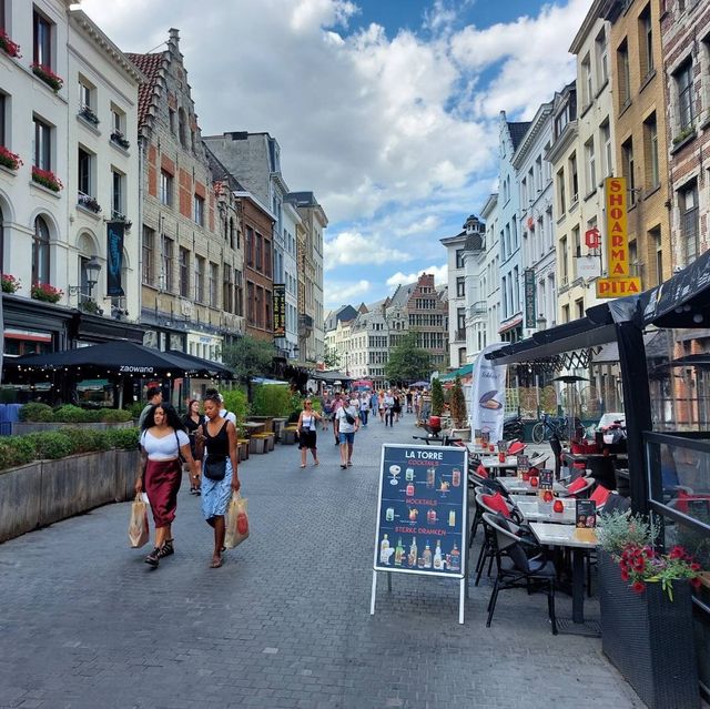 Antwerp ไปเบลเยี่ยมกัน